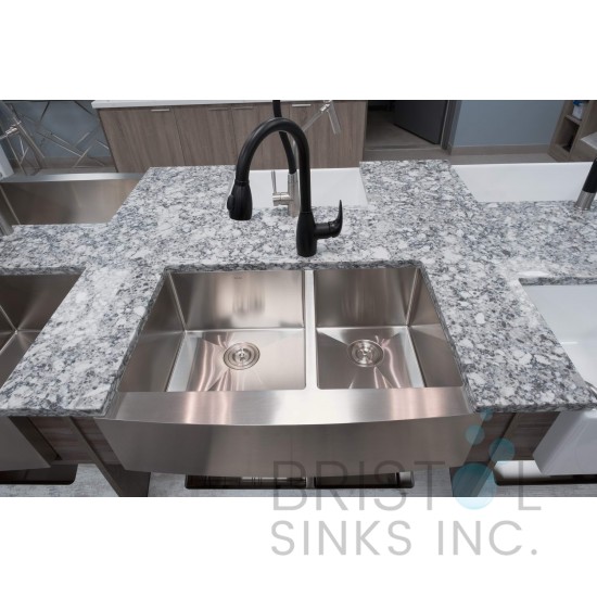 B924 Apron Front Farmhouse Kitchen Offset Bowl Sink S. Steel