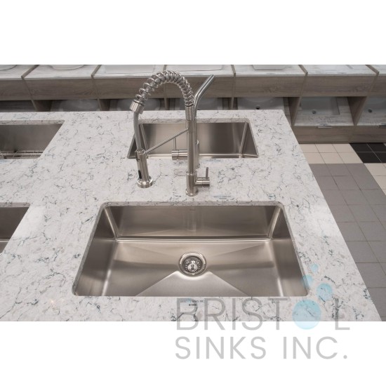 B1806 Stainless Undermount Sink with 20mil  Radius Corners B1806 Stainless Undermount Sink with 20mil  Radius Corners