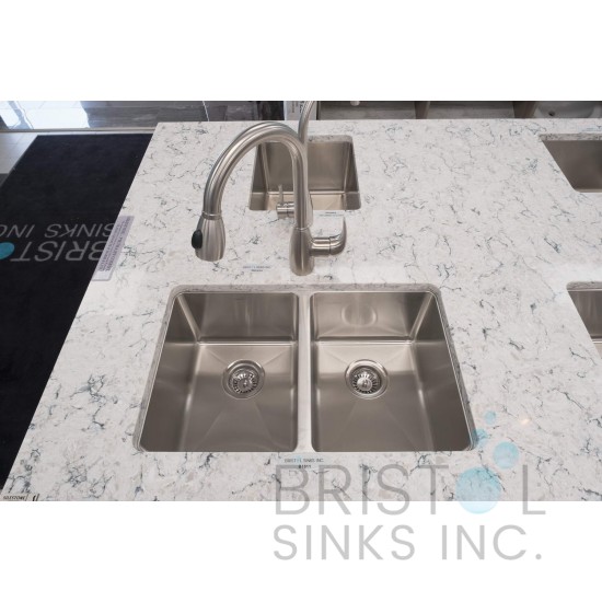 B1811 Undermount Stainless Steel Kitchen Sink 20 mm Corners