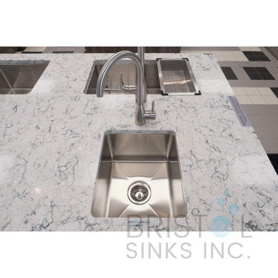B1615 Undermount Stainless Steel Kitchen Sink 20 mm Corners