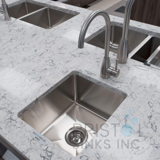 B1615 Undermount Stainless Steel Kitchen Sink 20 mm Corners