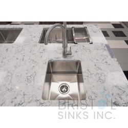 B1615 Undermount Stainless Steel Kitchen Sink 20 mm Corners B1615 Undermount Stainless Steel Kitchen Sink 20 mm Corners