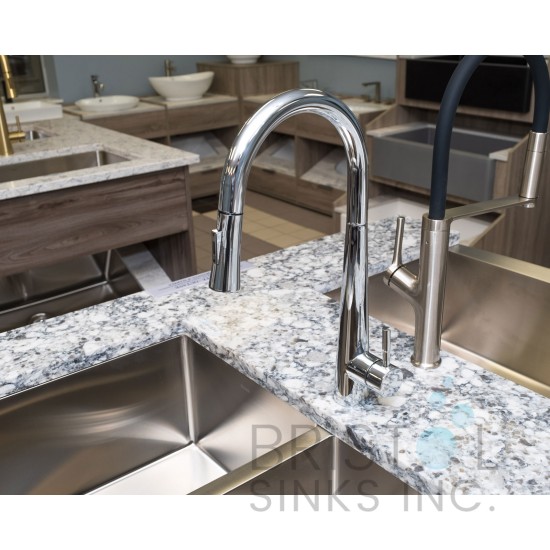 Floresta Kitchen Faucet Pulldown - Matte Black